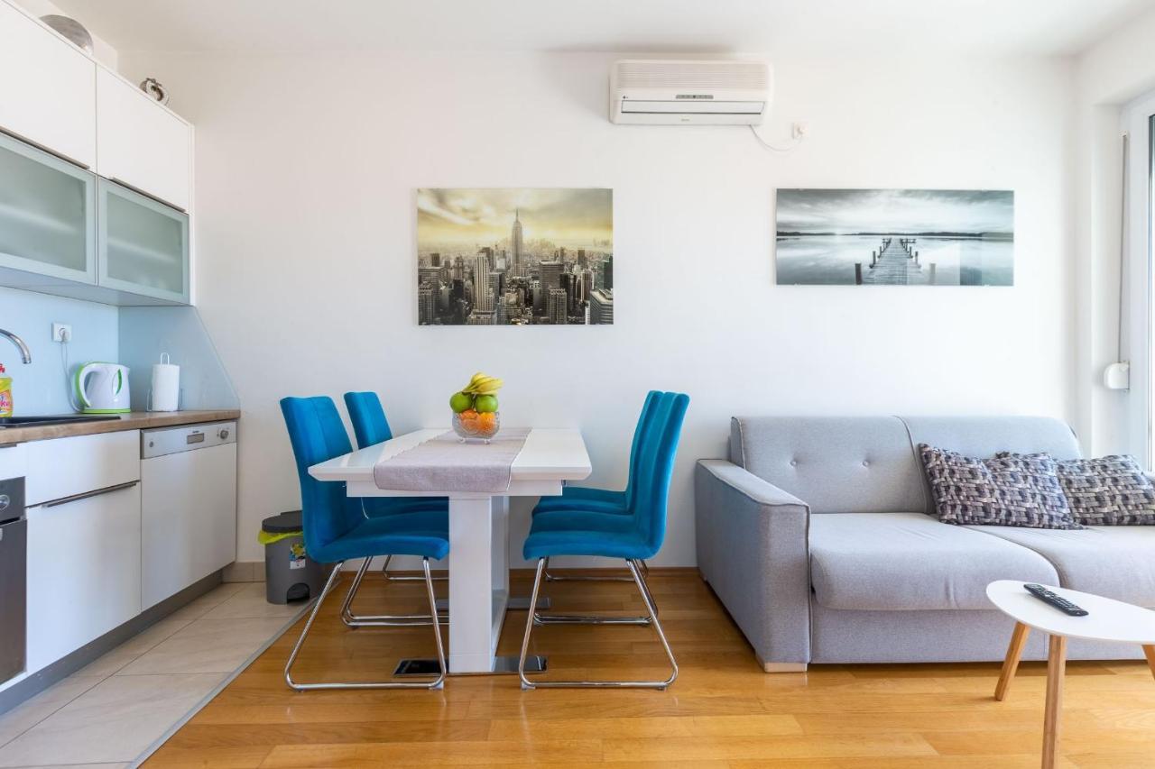 Jadran Apartment With Balcony And Parking Garage Zadar Exterior foto